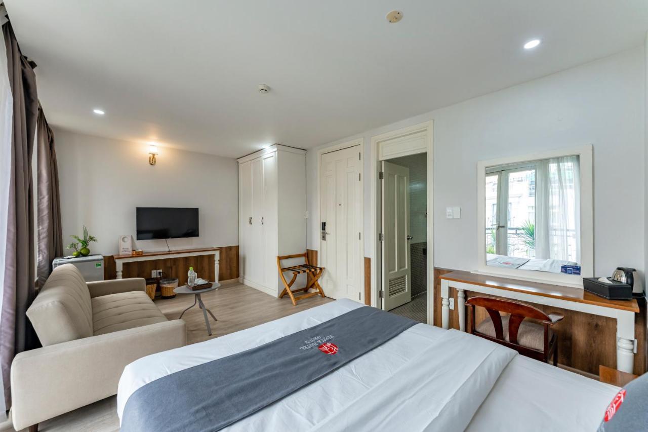 Edoya Hotel Phu My Hung Хошимин Екстериор снимка