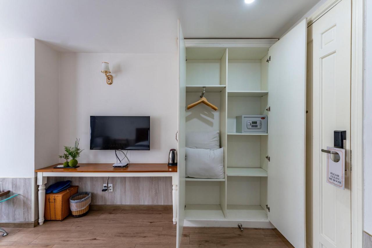 Edoya Hotel Phu My Hung Хошимин Екстериор снимка