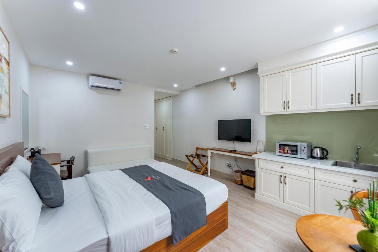 Edoya Hotel Phu My Hung Хошимин Екстериор снимка