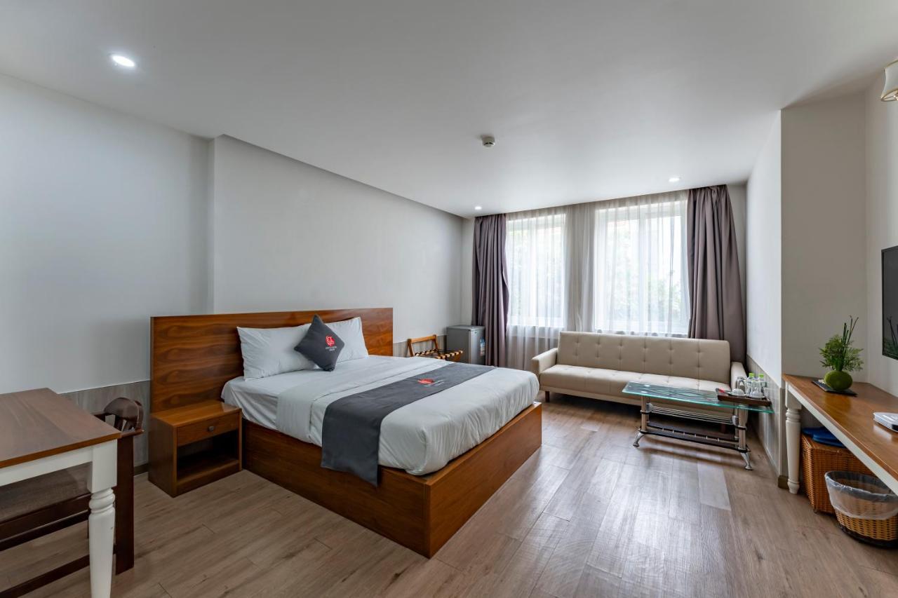 Edoya Hotel Phu My Hung Хошимин Екстериор снимка